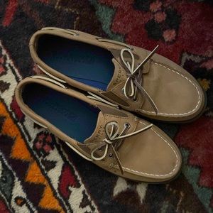 S Perry’s Top Siders Classic Slip Ons